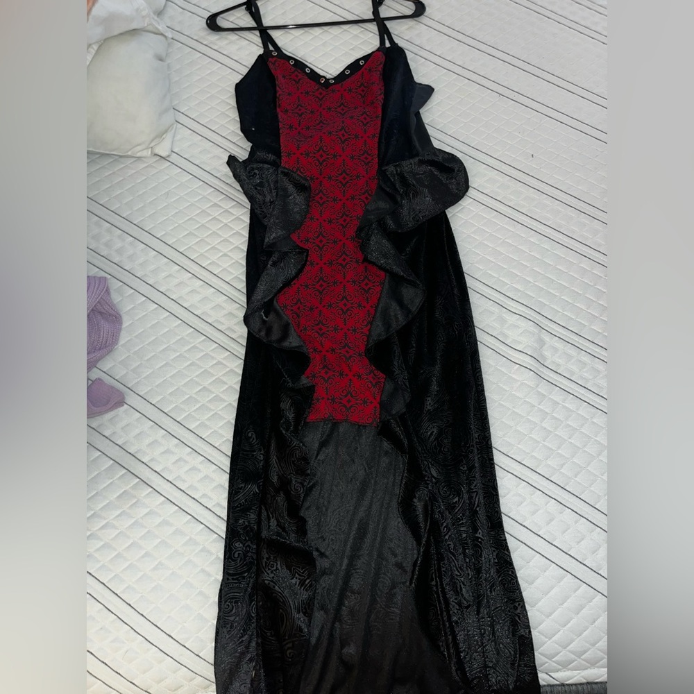 Woman’s Vampire dress costume